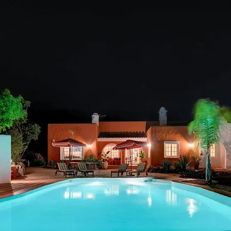 Βίλα Karat Hacienda Miranda Charco del Pino